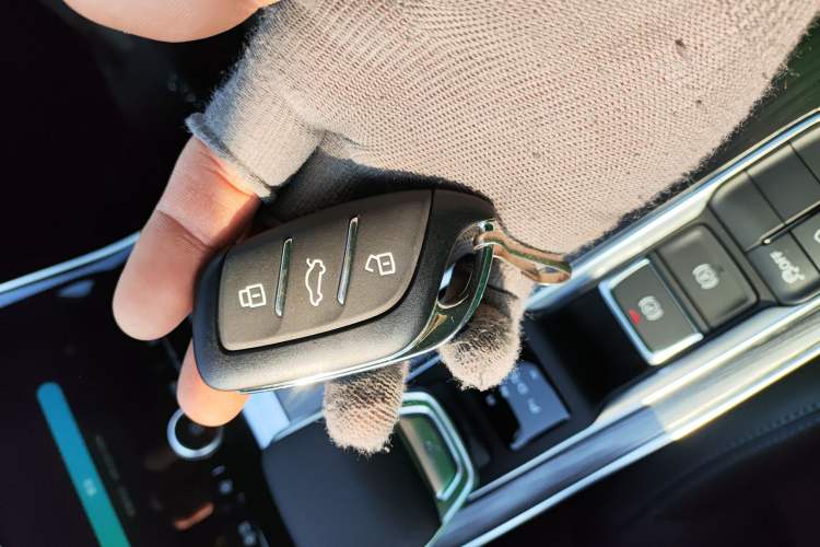 Used Roewe RX5 2025 PLUS 330TGI Automatic Trendsetting Smart Edition