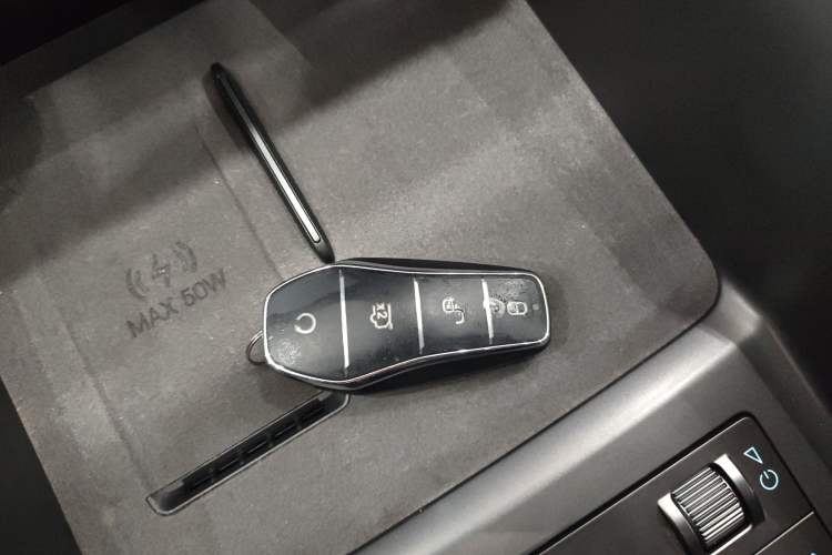 Used BYD Song L EV 2025 Intelligent Driving Version 662 km LiDAR Excellence Edition