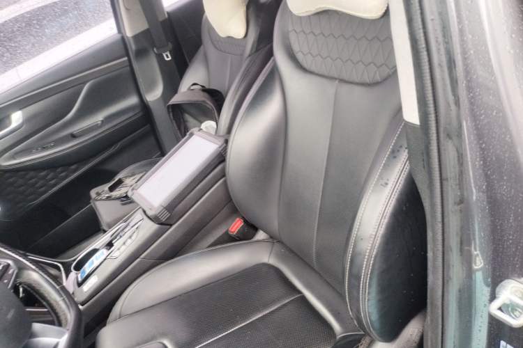 Used Hyundai Santa Fe 2020 380 TGDi Automatic Two-Wheel Drive GLS Luxury Edition
