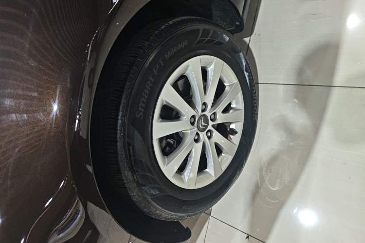 Used Citroen C5 2014 1.6T Automatic Luxury Model