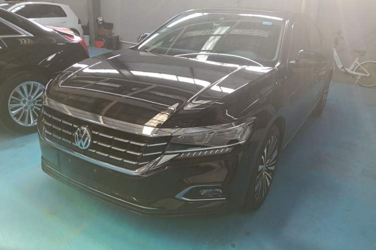 Used Volkswagen Passat 2020 330TSI Prestige Edition China VI Standard
