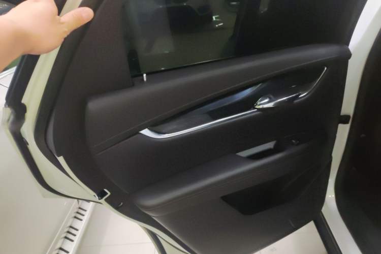 Used Cadillac XT5 2021 28T Luxury Version
