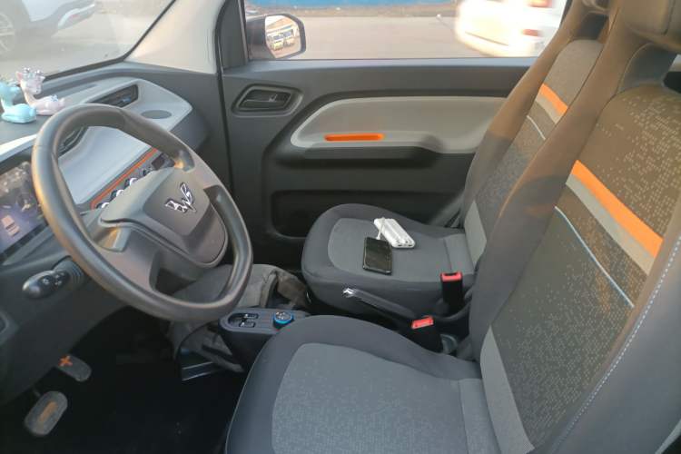 Used Wuling Hongguang MINIEV 2022 Macaron Fashion Model Lithium Iron Phosphate
