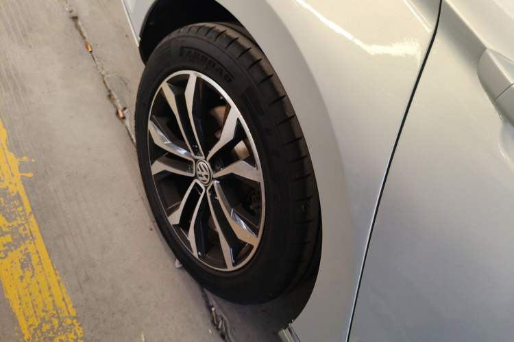 Used Volkswagen Magotan 2017 380TSI DSG Luxury Model