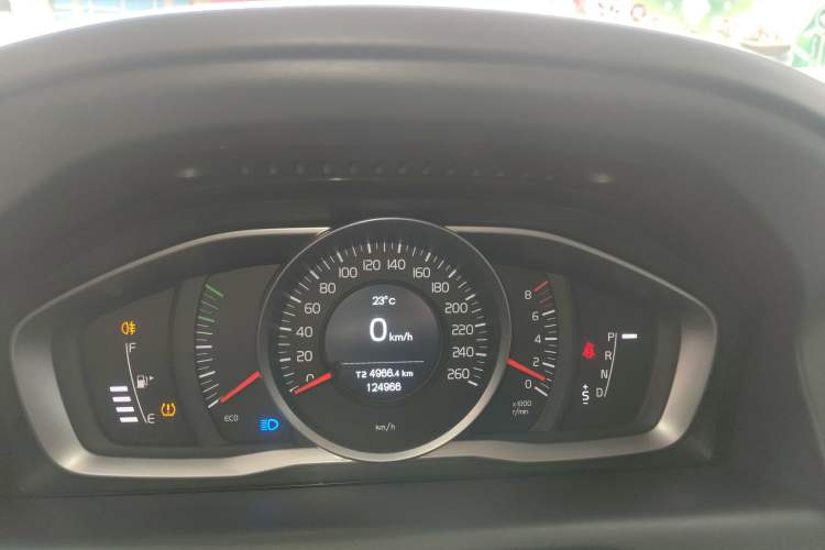 Used Volvo XC60 2014 Facelift T5 Zhiyi Edition
