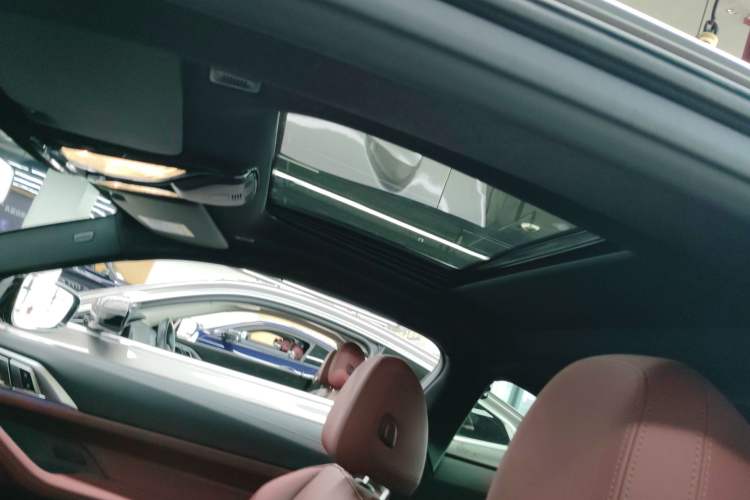 Used BMW 4 Series 2023 425i M Sport Night Edition
