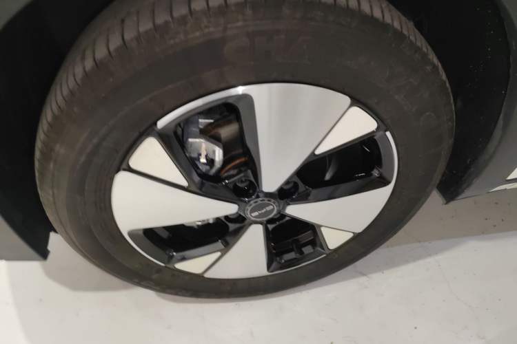 Used BYD Dolphin 2023 420 km Fashion Edition