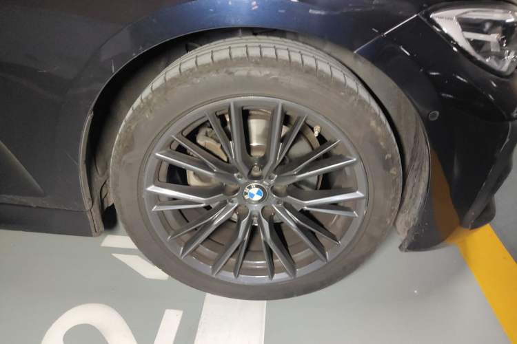 Used BMW 3 Series 2020 Facelifted 325Li M Sport Night Edition Package
