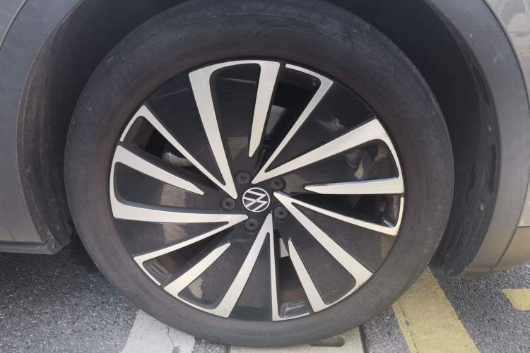 Used Volkswagen ID.4 X 2021 Pro Smart Long-Range Edition
