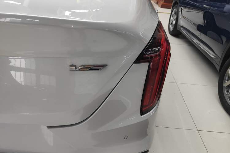 Used Cadillac CT4 2023 28T Luxury Version
