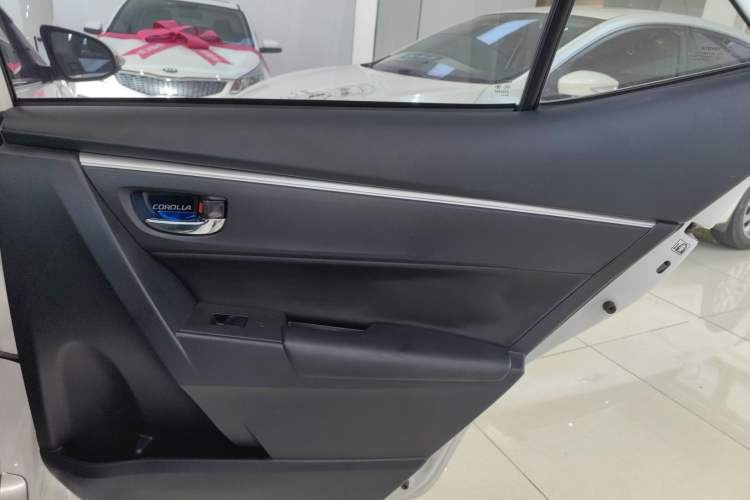 Used Toyota Corolla 2017 Revised Version 1.2T S-CVT GL
