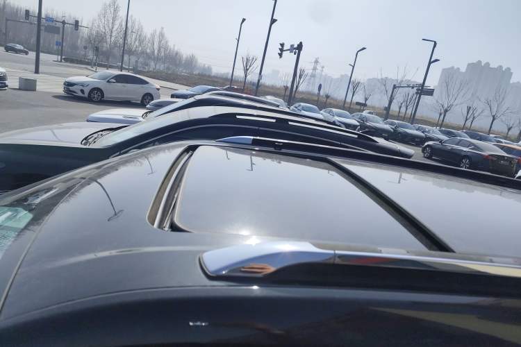 Used  Grand Commander 2020 2.0T Two-Wheel Drive Elite Version
