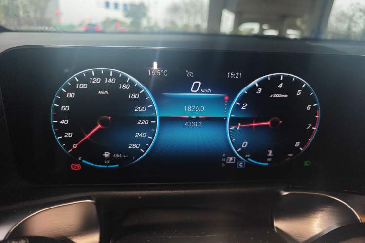 Used Mercedes-Benz GLB 2022 Second Facelift GLB 200 Fashion Edition