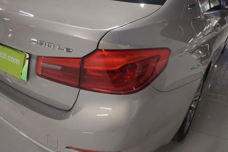 Used BMW 5 Series New Energy 2018 530Le Luxury Package
