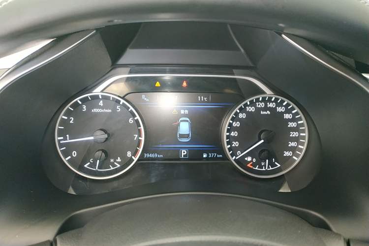 Used Nissan Murano 2021 2.5L XL Two-Wheel Drive Smart Connect Luxury Edition
