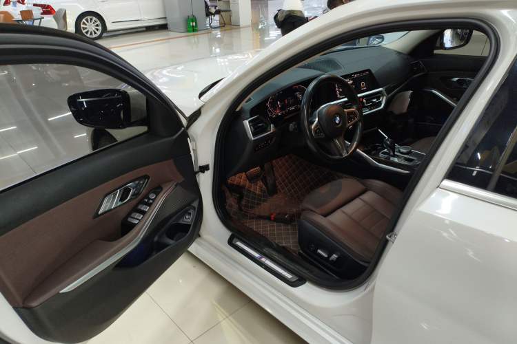 Used BMW 3 Series 2021 325Li M Sport Package
