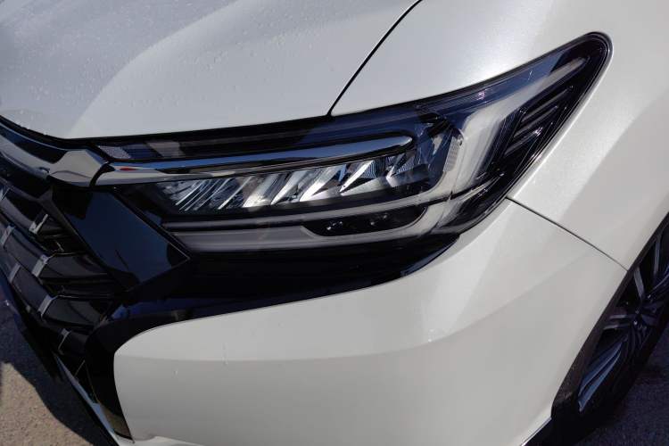 Used Honda Elysion 2022 2.0L eHEV Luxury Edition