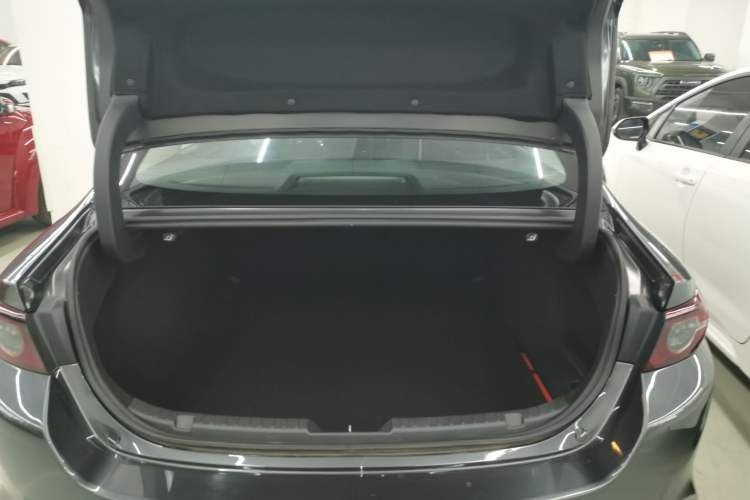 Used Mazda Mazda 3 Axela 2023 2.0L Automatic ZhiXuan Edition