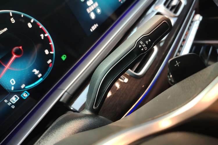 Used Mercedes-Benz GLE 2022 GLE 350 4MATIC Stylish Model
