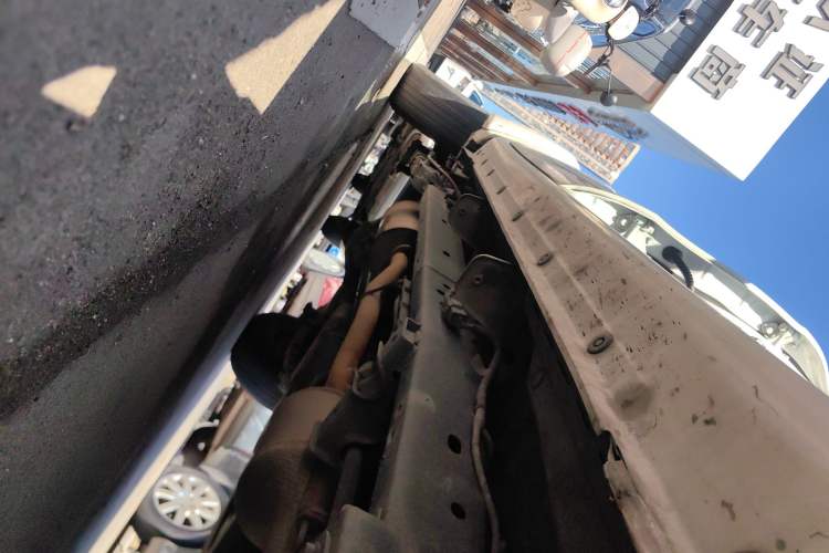 Used JMC Baodian 2022 2.5T Diesel Two-Wheel Drive Comfort Edition Long Wheelbase JX4D25A6L
