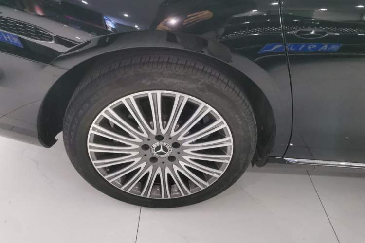 Used Mercedes-Benz E-Class 2022 Revised Version E 300 L Luxury Edition
