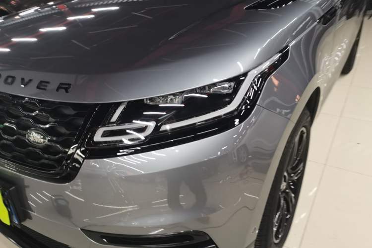 Used Land Rover Range Rover Velar 2023 250 PS Ebony Black Limited Edition