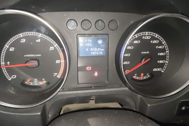 Used BAIC Off-Road BJ40 2016 40L 2.0T Manual All-Wheel Drive Prestige Edition
