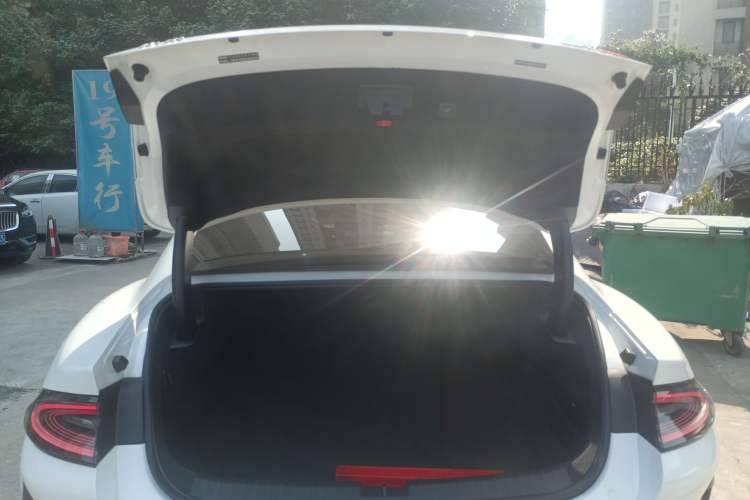 Used  SU7 2024 Four-Wheel Drive Ultra-Long Range Advanced Intelligent Driving Max Edition