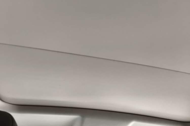 Used Wey VV5 2021 1.5T Two-Wheel Drive Color Pioneer