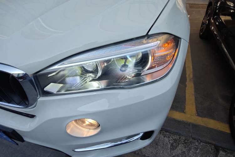 Used BMW X5 2017 xDrive35i Middle East
