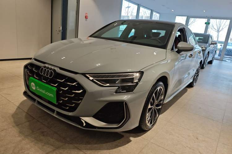 Used Audi A3 2025 A3L Limousine 35TFSI Prestige Edition + Luxury Selection Package