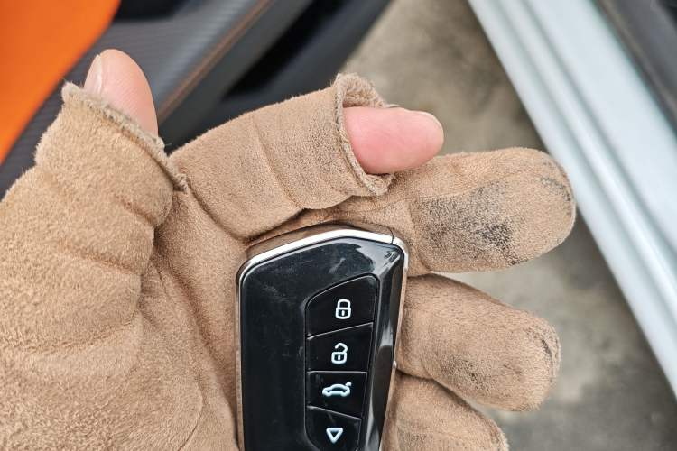 Used Dongfeng Aeolus Yixuan 2023 Mach Edition 1.5L Automatic Chasing Shadow Version
