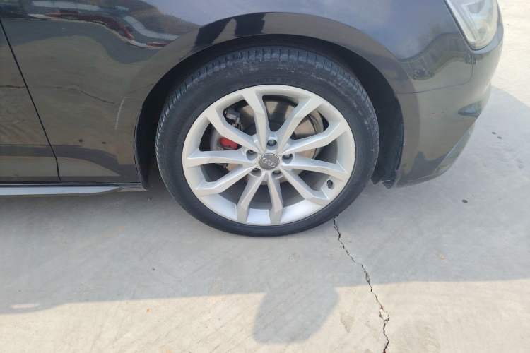 Used Audi A4L 2018 30th Anniversary Edition 40 TFSI Fashion Model