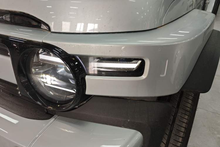 Used iCAR V23 2025 501 Four-Wheel Drive Intelligent Driving Version