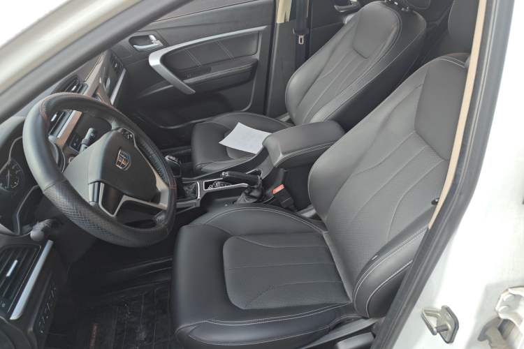 Used Geely Auto Emgrand 2017 Sedan Million Edition 1.5L Manual - Upward Version
