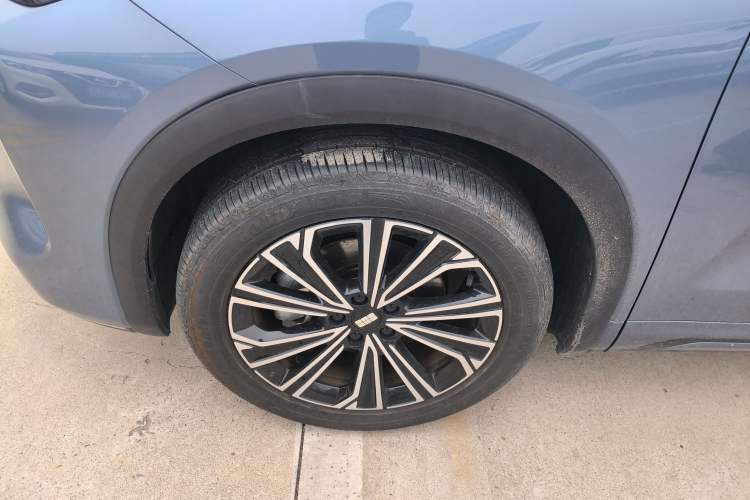 Used  Galaxy Xingjian 7 EM-i 2025 120km Flagship Edition