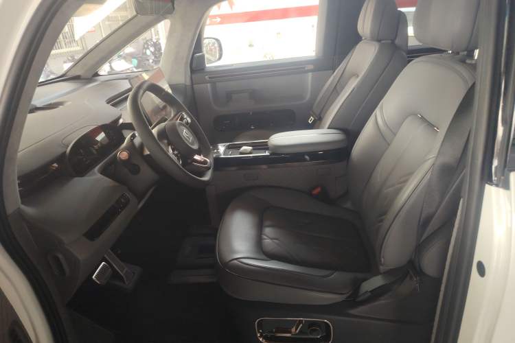 Used Zeekr MIX 2025 Long-Range Intelligent Driving Edition
