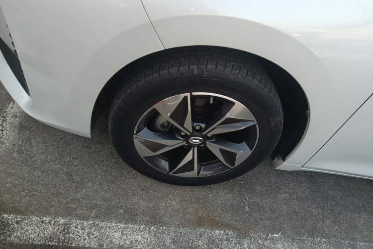 Used GAC Trumpchi M6 2021 PRO 270T DCT Luxury Edition
