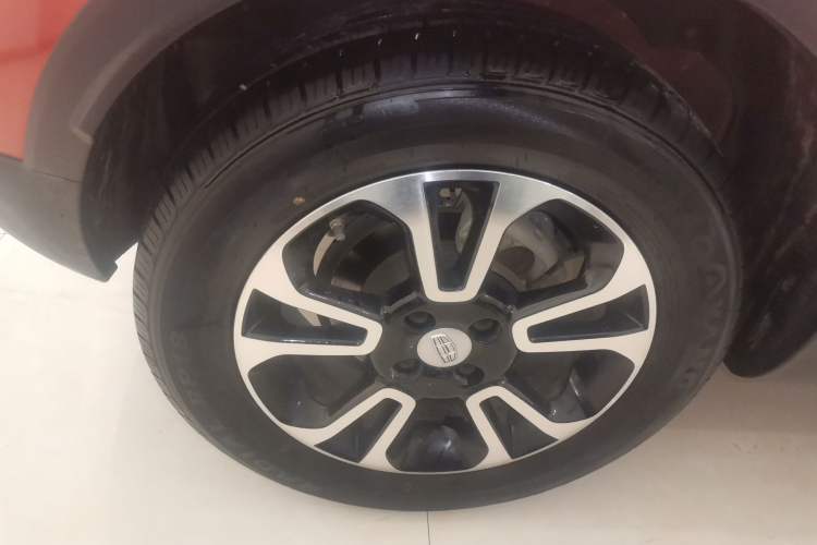 Used Geely Auto Vision X3 2017 1.5L Manual Elite Model
