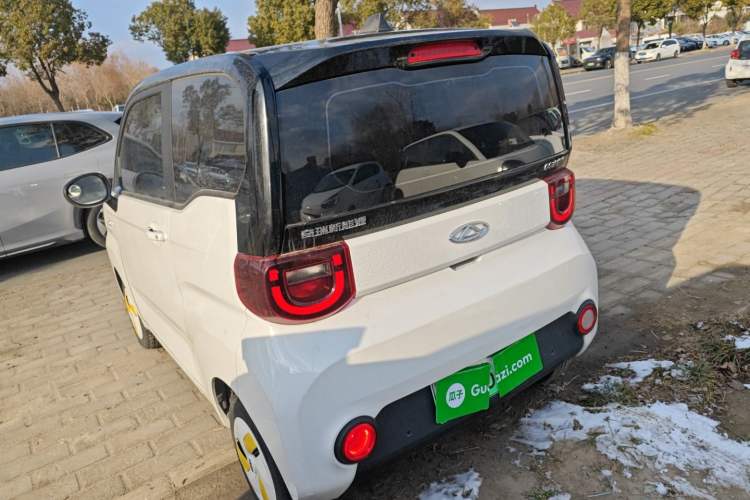 Used Chery QQ Ice Cream 2022 170km Sundae Phosphate Lithium-Ion