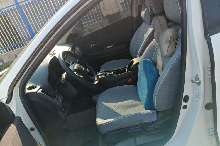 Used Honda Vezel 2020 1.5L CVT Pioneer Edition
