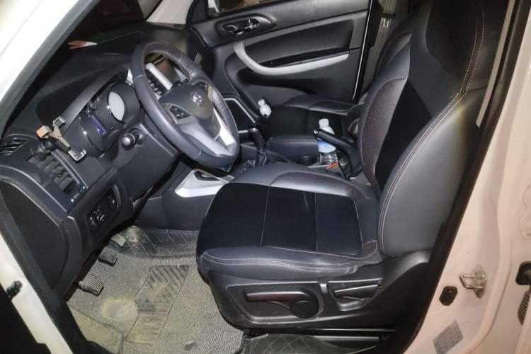 Used Changan CS35 2016 1.6L Manual Luxury Model China IV Standard
