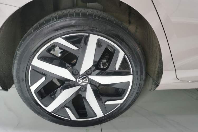 Used Volkswagen Lamando 2022 Lavida L 280TSI DSG Cool & Spicy Edition