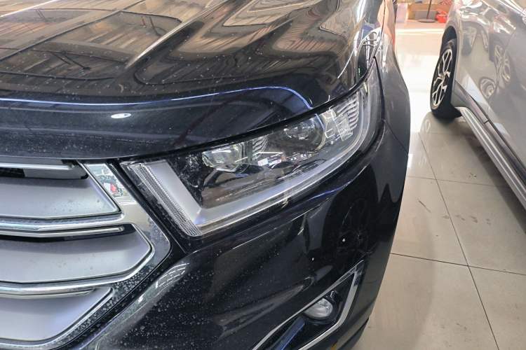 Used Ford Edge 2016 EcoBoost 245 Four-Wheel Drive Titanium Edition 7-Seater