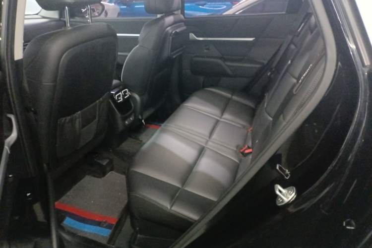 Used Hyundai ix35 2023 Musso 2.0L Deluxe Edition DLX
