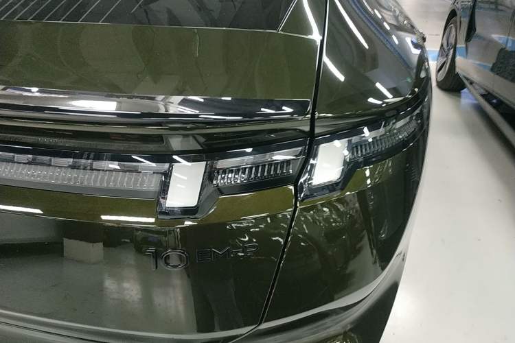 Used Lynk & Co Lynk & Co 10 EM-P 