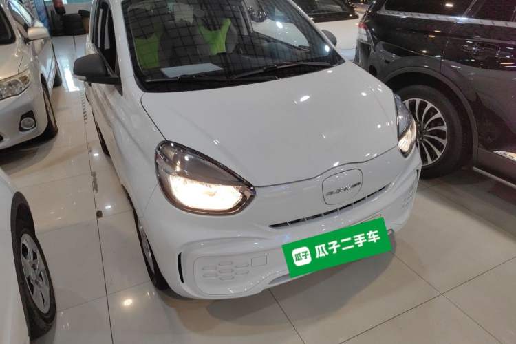 Used Roewe Clever 2021 302 km New Four-Seater Super-Efficient Version
