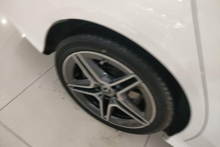 Used Mercedes-Benz C-Class 2020 Facelifted C 260 Estate
