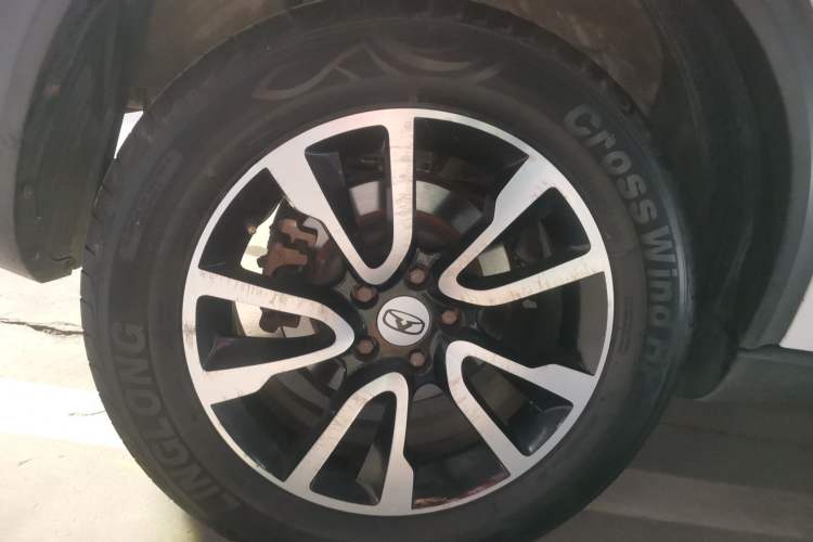 Used Cowin X3 2017 1.6L Manual Enthusiast Edition China V Standard