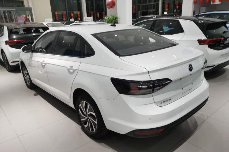 Used Volkswagen Lavida 2023 New Rui 1.5L Automatic New Yi Edition